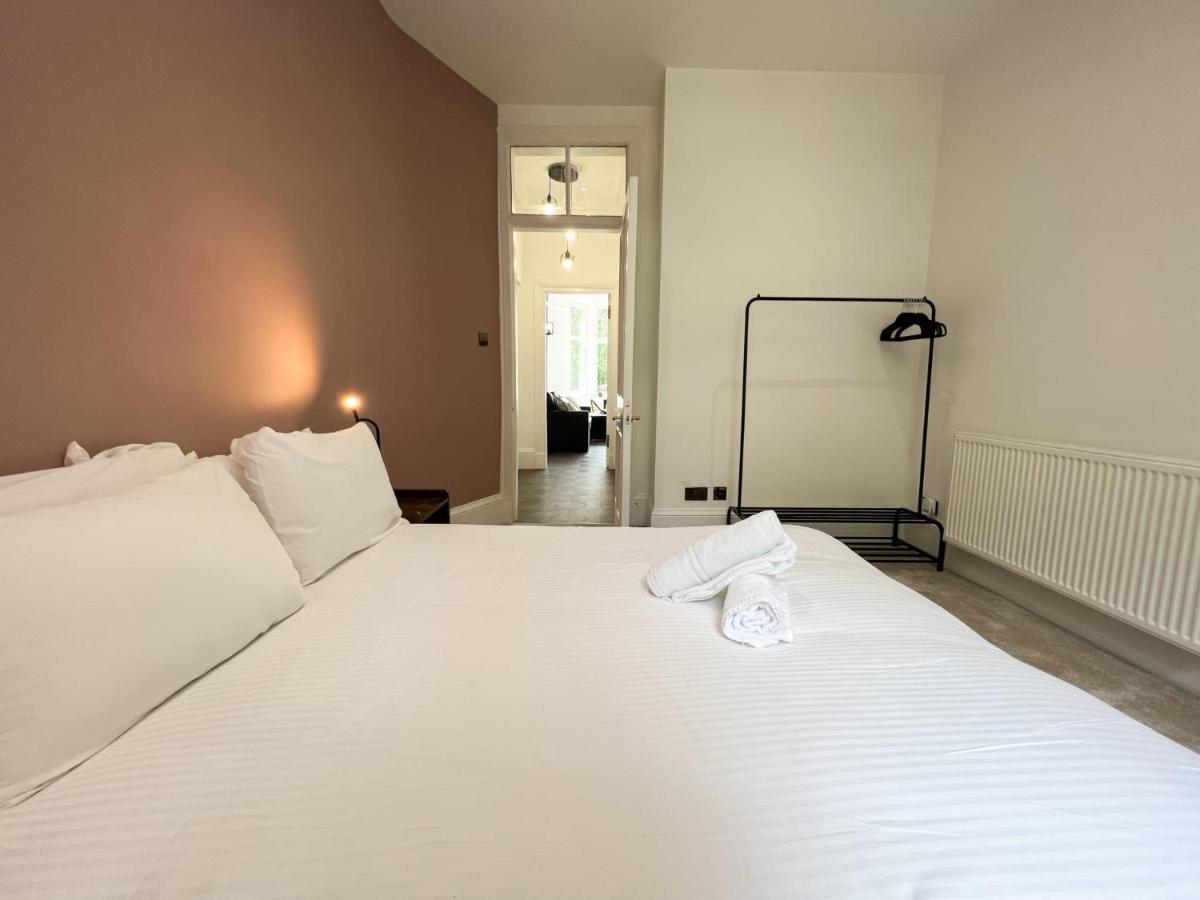 Modern 1Br West End Flat Apartment กลาสโกว์ ภายนอก รูปภาพ