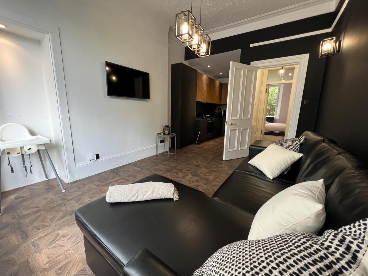 Modern 1Br West End Flat Apartment กลาสโกว์ ภายนอก รูปภาพ