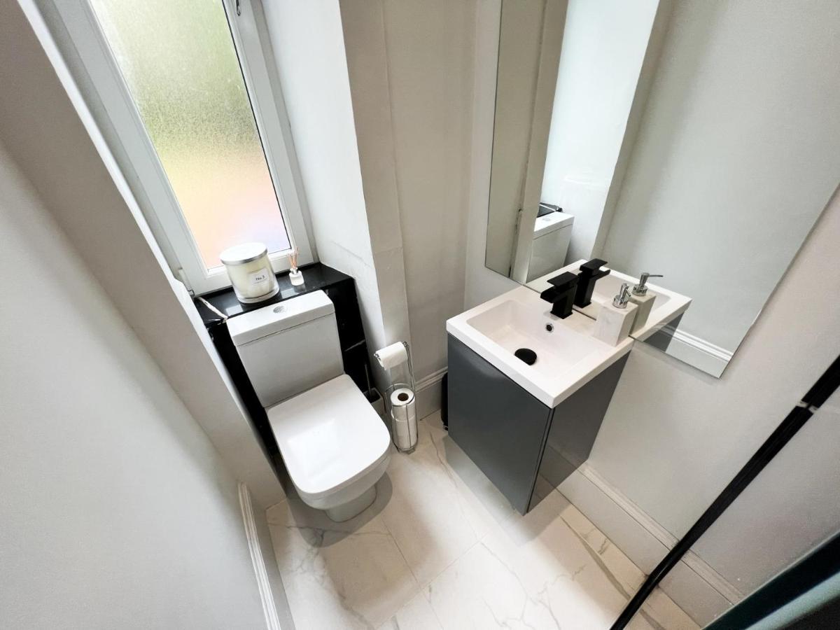 Modern 1Br West End Flat Apartment กลาสโกว์ ภายนอก รูปภาพ